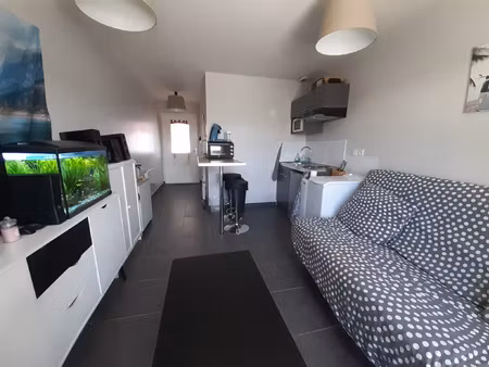 studio au calme à puiseux-en-france village