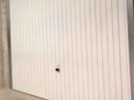 à louer garage fermé