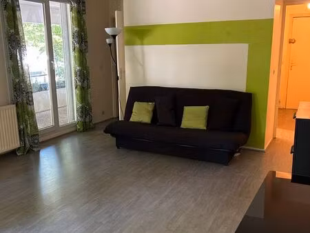 studio à champs sur marne à 2 mn du rer a noisy-champs