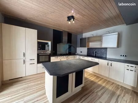 appartement 5 pièces 154 m²