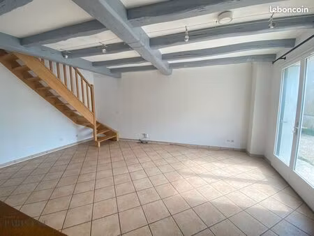 maison de ville 3 pièces 70 m²