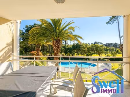 appartement 2 chambres  vue golf. tout à pied.