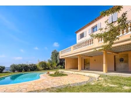 villa 6 pièces - gairaut