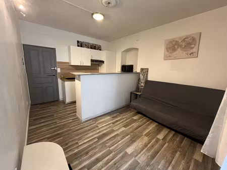 location meublée appartement 1 pièce 22 m² à corte (20250)  500 €