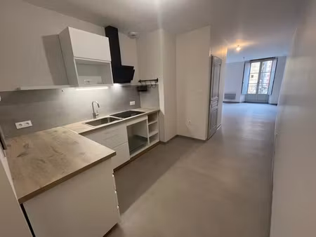 location appartement 2 pièces 55 m² à moissac (82200)  610 €