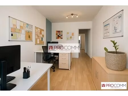 location bureaux 80 m²