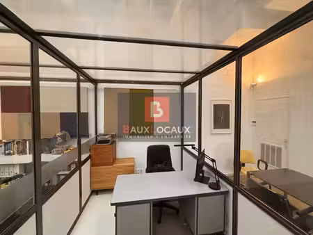 location bureaux villeneuve-lès-avignon 30400 9m²