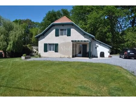 maison restaurée vue pyrénées
