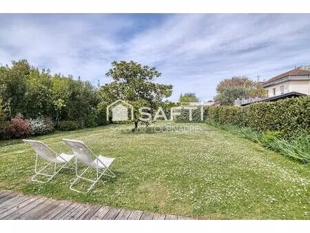 quartier bel air - maison  3chambres  studio et double garage  jardin 700 m2