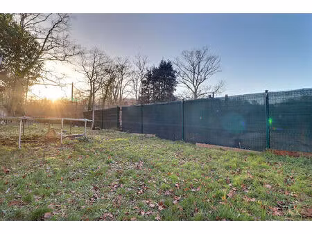 maison à vendre à mériel - 5 pièces  4 chambres  excellente condition