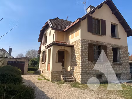 vente maison 5 pièces 76 m² tavaux (39500)