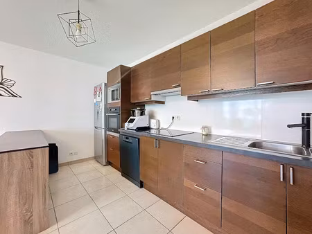 location meublée appartement 2 pièces 50 m² à aix-les-bains (73100)  1 095 €