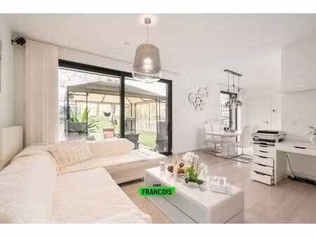 superbe appartement duplex avec jardin dans la résidence ho…