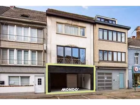 immeuble de rapport commercial bien situé avec rez-de-chaus