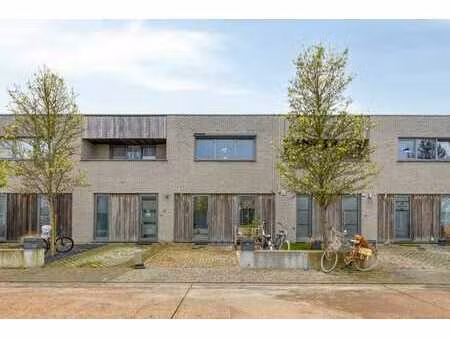 woning baanhof site  steenuilstraat 18 te oostende