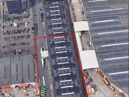 local industriel à louer au 131 noorderlaan  anvers