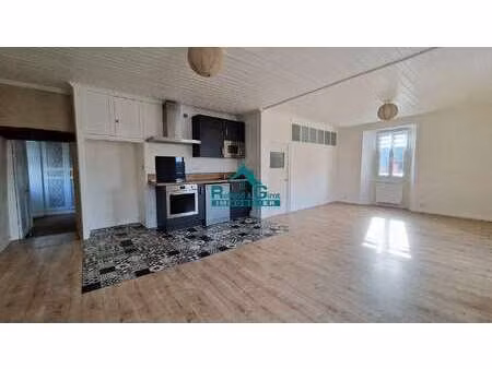 location appartement 4 pièces à la bouëxière (35340) : à louer 4 pièces / 92m² la bouëxièr