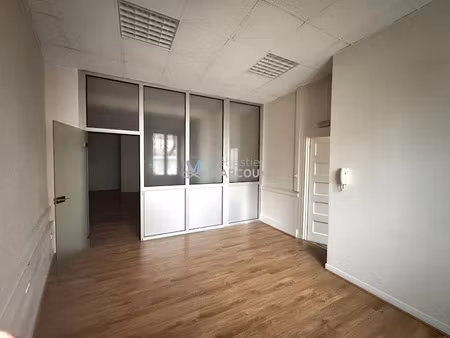 location locaux professionnels 0 pièces 46.26 m² à montbrison (42600)  470 €