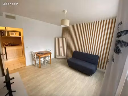 studio 1 pièce 24 m²