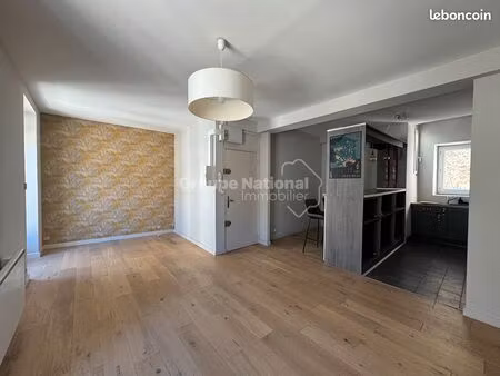appartement 2 pièces 53 m²