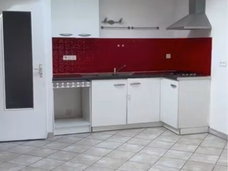 à louer – appartement t3 à albon (drôme