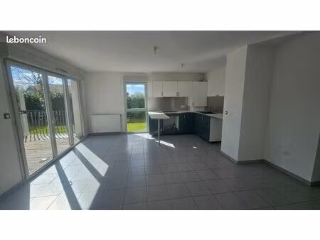 appartement t4 familial avec terrasse sans vis à vis– saint-alban