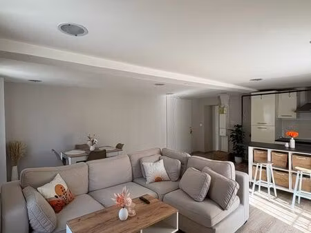 grand appartement 2p 60m2