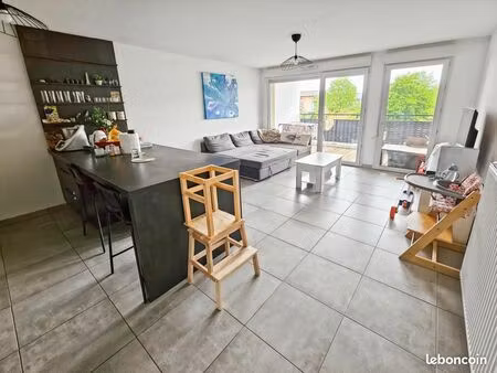 appartement 3 pièces 64 m²