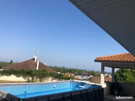 maison 3ch avec vue  grdes terrasses  3 min de l autoroute