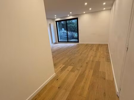 4 pièces 85m2 + 130m2 jardin