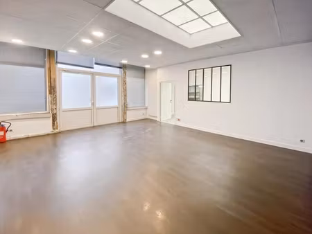 location locaux professionnels 272 m² à paris 11ème (75011)  8 817 €