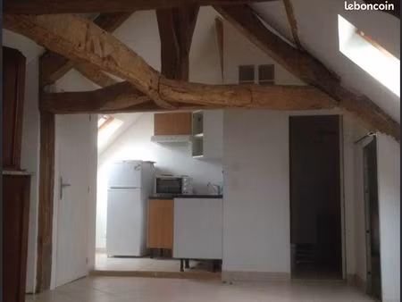 2p meublé pkg dans corps de ferme