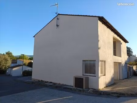 local (possibilité transformation en habitation) - quartier de la perussonne