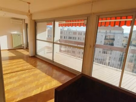 appart t3/4 bd jeanne d'arc 13005