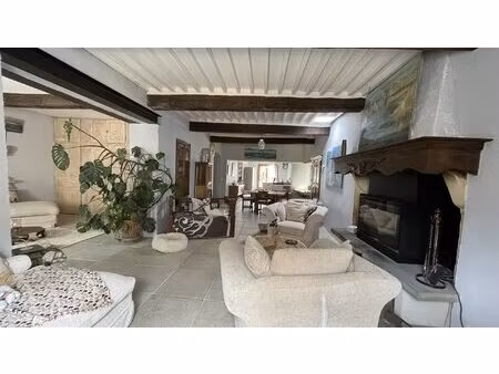 spacieuse maison du 18ème rénovée