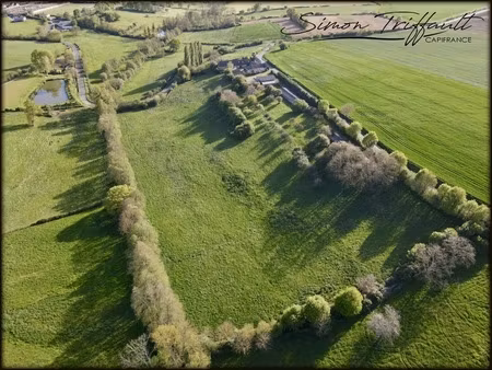 en vente ferme 182 m² – 179 000 € |brûlon