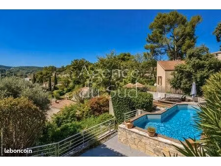 maison 5 pièces 140 m²