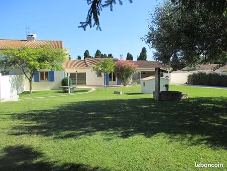 maison 7 pièces 173 m2 à saint-rémy-de-provence