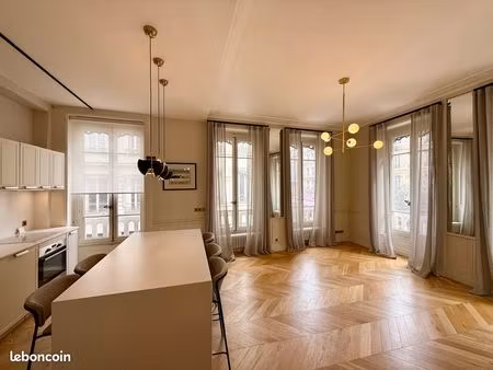 cordeliers - très bel appt rénové à neuf - 69002 - 65m2