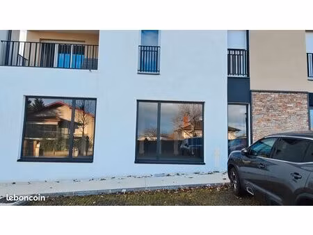 local 118 m2 centre gleizé 1640/mois