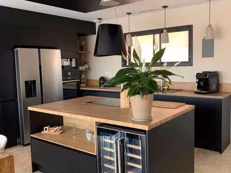 location maison à sablé-sur-sarthe (72300) : à louer / 101m² sablé-sur-sarthe