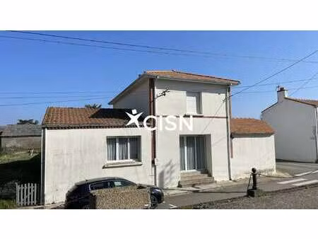 location maison à saint-lumine-de-coutais (44310) : à louer / 126m² saint-lumine-de-coutai