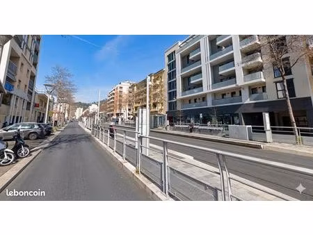 à louer – local d'exception 200m² – nice saint-roch (ligne de tramway)