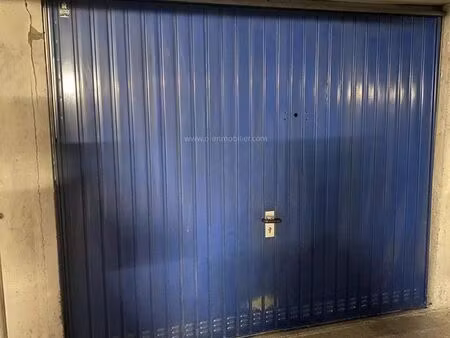 parking/box paris 11ème