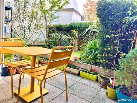vends appartement 2 pièces avec terrasse et jardin privatifs - paris 12e – gare de lyon / 