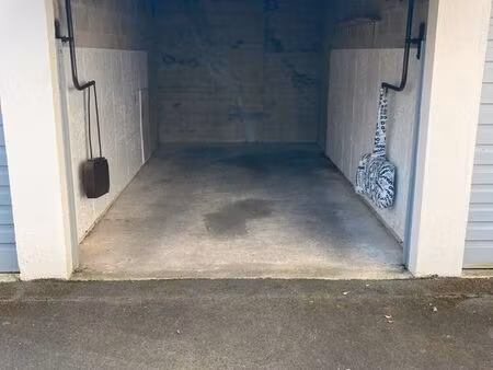 garage / box fermé – 13 m² – rennes cleunay – sécurisé