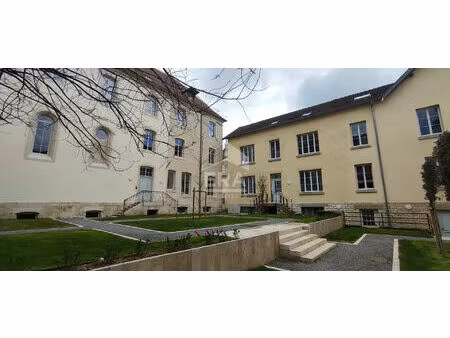 appartement dole t1 bis  centre-ville   résidence 'la providence'