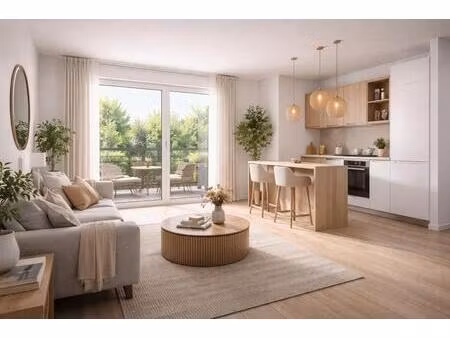 a saisir vite ! grand deux pieves avec extérieur + parking ! proche rer et centre ville