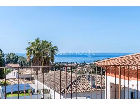 maison de 172 m² à carqueiranne