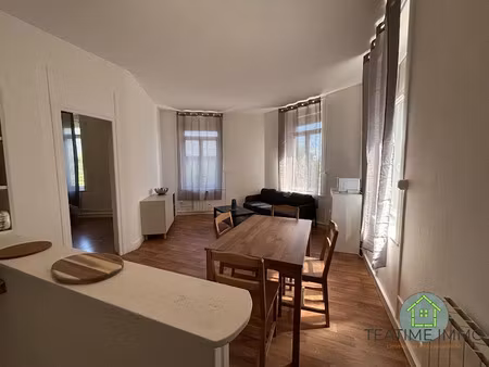 location meublée appartement 2 pièces 48 m² à tourcoing (59200)  780 €